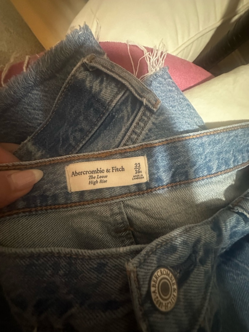 Abercrombie & Fitch Light Blue High-Rise Loose Jeans - Picture 3 of 4